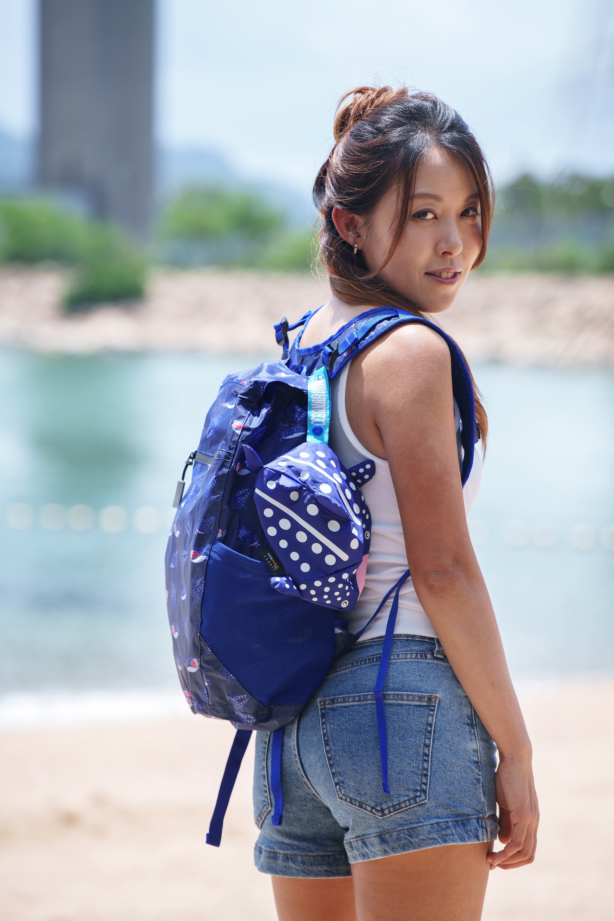 Foldable drypack