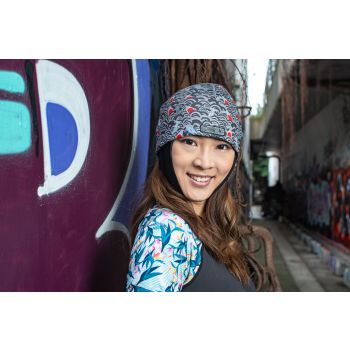 NEB03 sharks neoprene beanie (S/M)